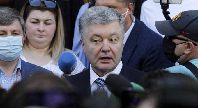 Порошенко на коне