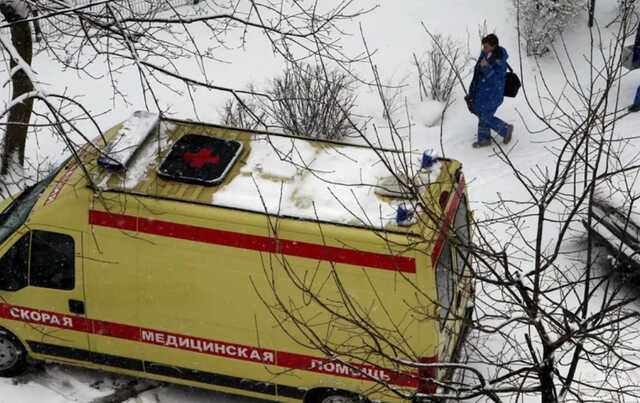 Тело 14-летнего подростка нашли под окнами пятиэтажки в российском городе